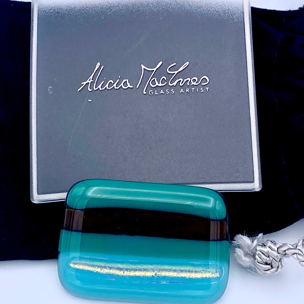 Alicia MacInnes Glass Brooch